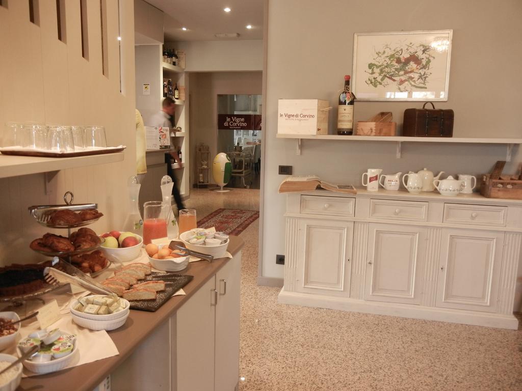 Hotel Le Vigne Di Corvino Casteggio エクステリア 写真