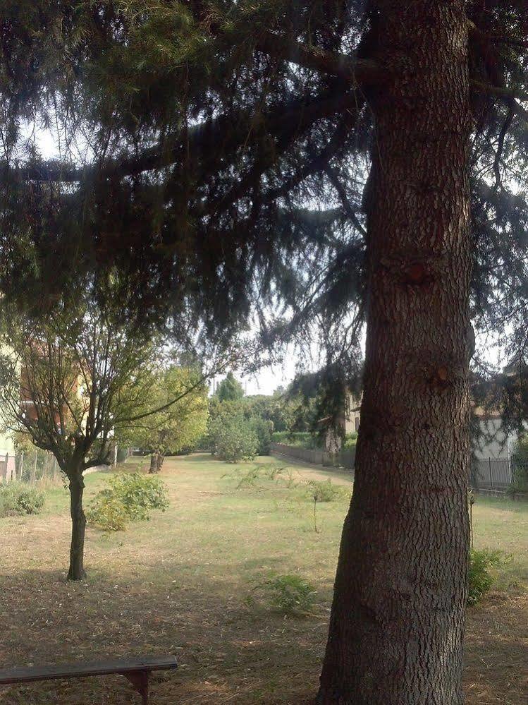 Hotel Le Vigne Di Corvino Casteggio エクステリア 写真